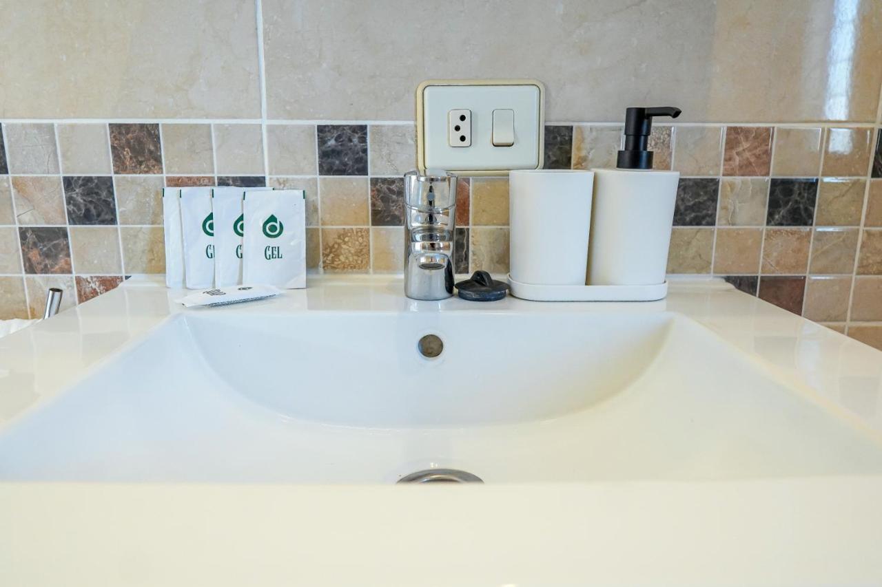 Nice 2 Bedroom Flat With Big Pools And Big Terrace Parque Don Jose, 313 Costa Del Silencio Bagian luar foto