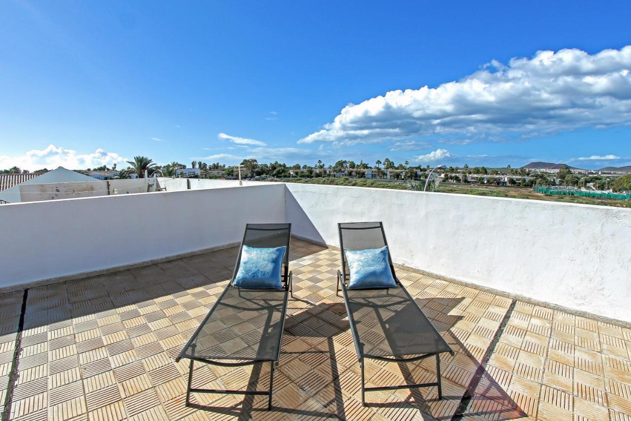Nice 2 Bedroom Flat With Big Pools And Big Terrace Parque Don Jose, 313 Costa Del Silencio Bagian luar foto