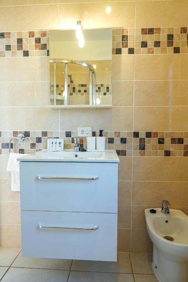 Nice 2 Bedroom Flat With Big Pools And Big Terrace Parque Don Jose, 313 Costa Del Silencio Bagian luar foto