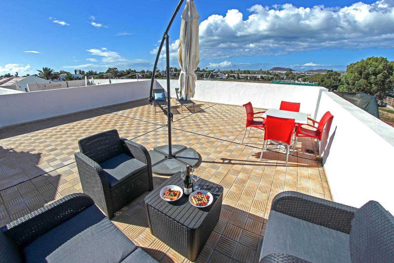 Nice 2 Bedroom Flat With Big Pools And Big Terrace Parque Don Jose, 313 Costa Del Silencio Bagian luar foto